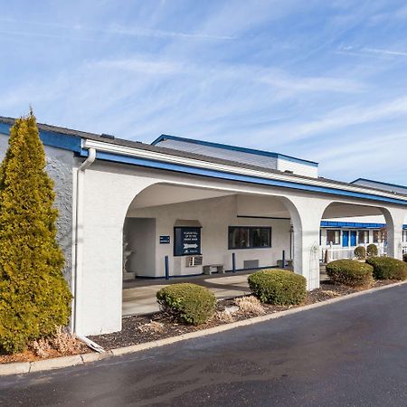 Days Inn By Wyndham Kent - Akron Exterior photo